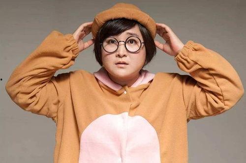 女主娱乐圈吃瓜被读心,女主吃瓜成谜，读心技能意外曝光